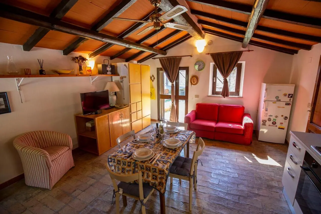 Borgo Di Caldana Accoglienza Turistica Diffusa Aparthotel
