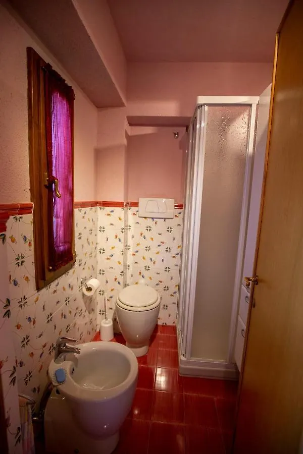 Borgo Di Caldana Accoglienza Turistica Diffusa Aparthotel
