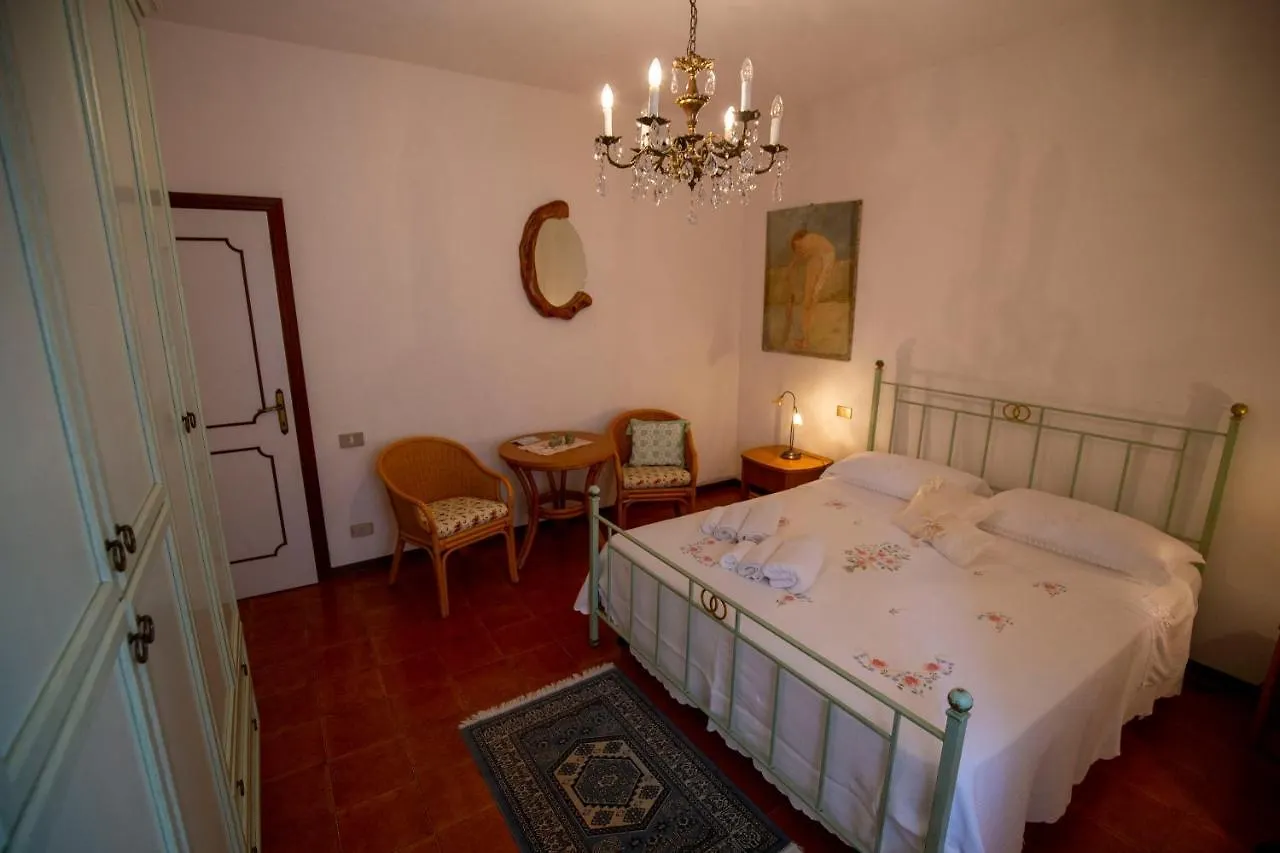 Borgo Di Caldana Accoglienza Turistica Diffusa Aparthotel