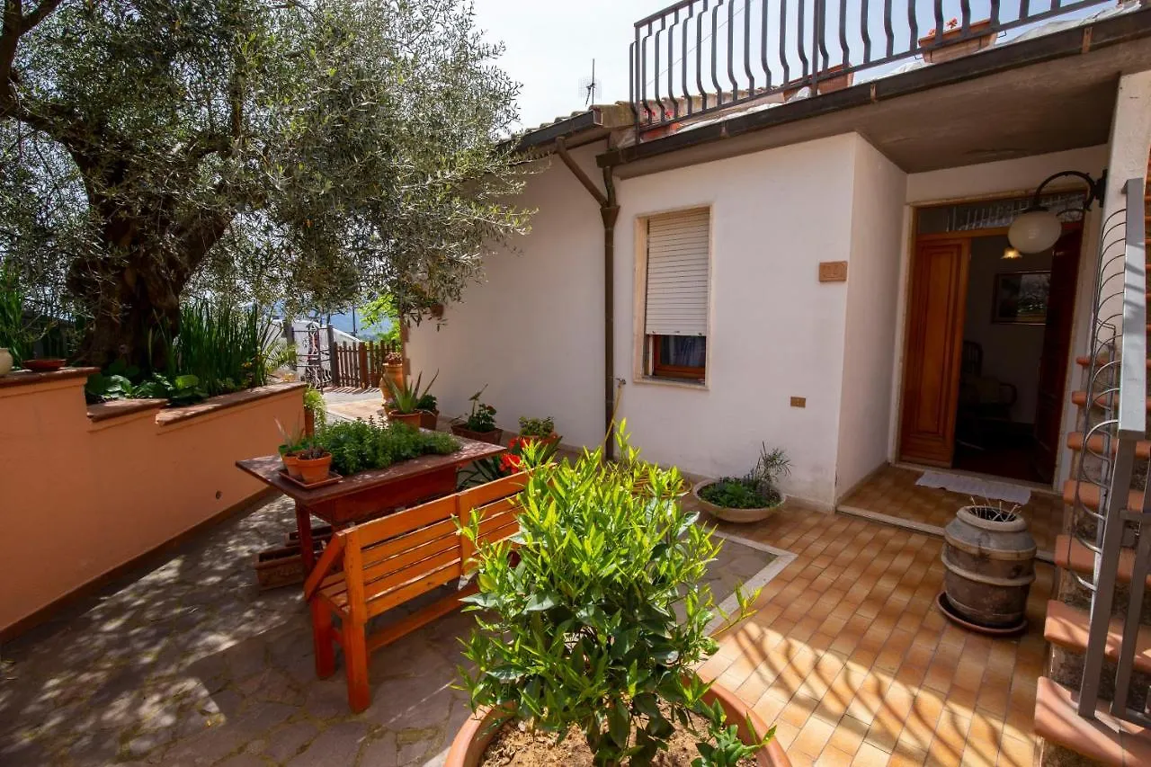 Borgo Di Caldana Accoglienza Turistica Diffusa 0*,