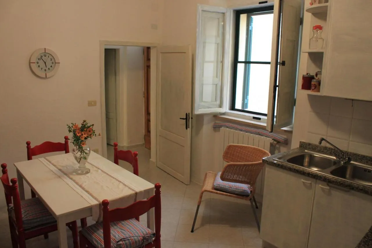 Borgo Di Caldana Accoglienza Turistica Diffusa Aparthotel